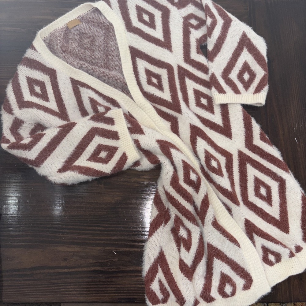POL Cream and Brown Diamond Pattern Cardigan